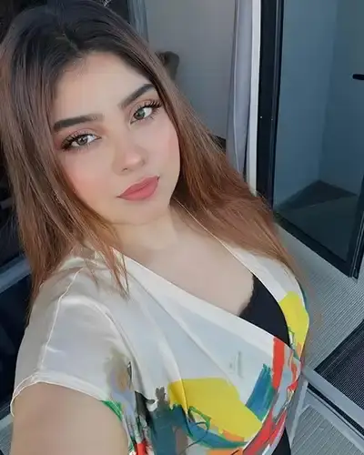 Call Girl Sawali
